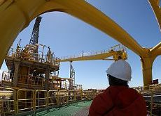 Regras para exploração de petróleo melhoraram, dizem especialistas